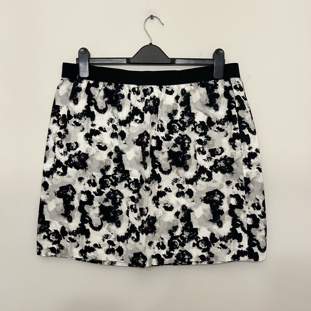 LOFT Skirt Womens 12 Black White‎ Abstract Floral Mini Straight Back Zip Skirt